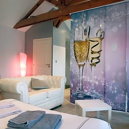 B&B D'hotes De La Loge 무시
